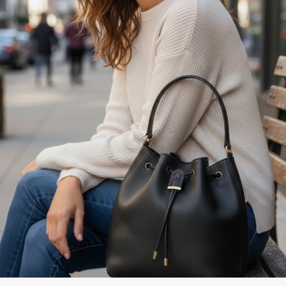 FURLA Athena Bucket Bag Leather 2Way Shoulder Handbag ( see las 5pics flows)